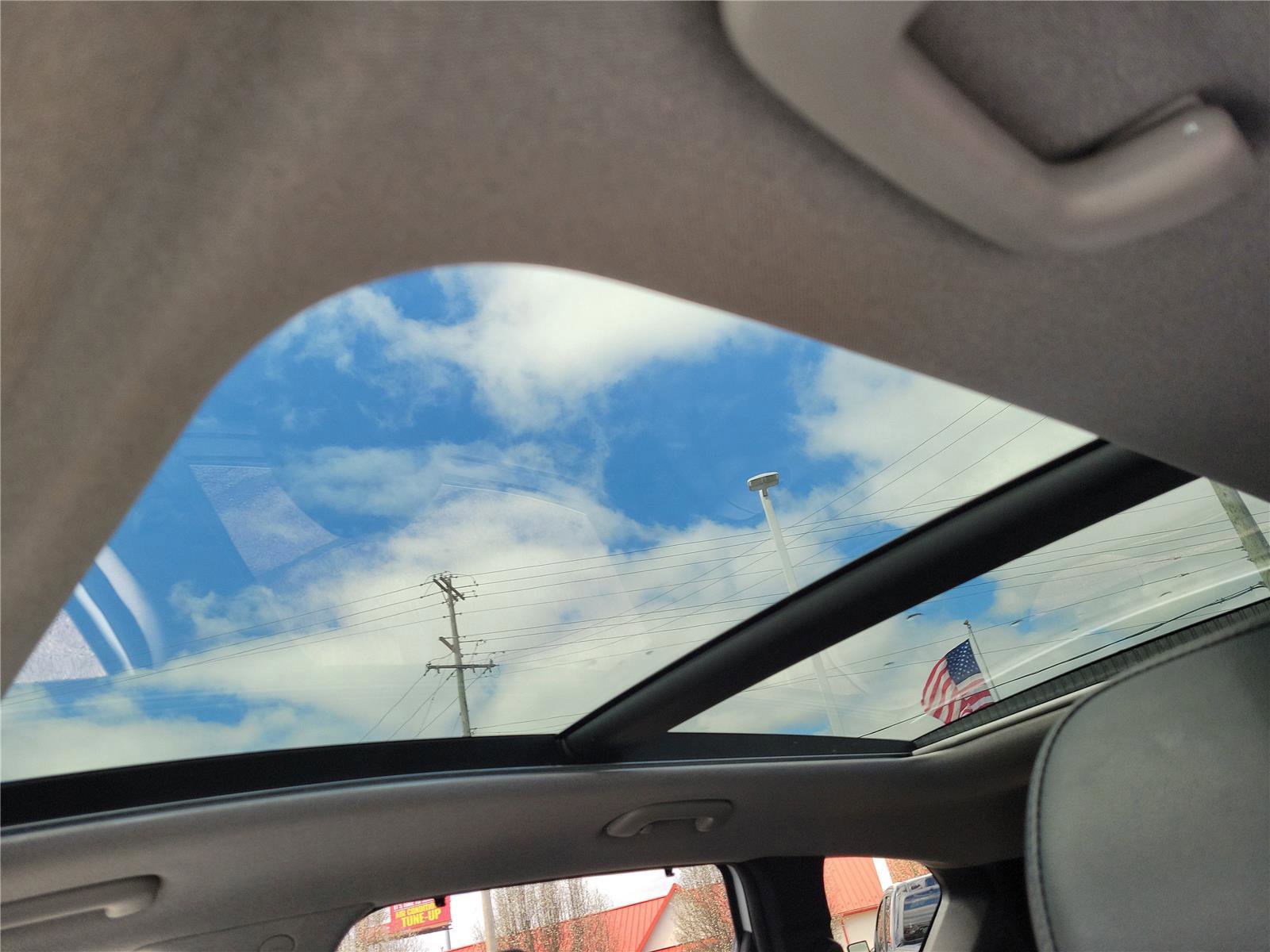 Used 2022 Hyundai Santa Fe Limited image 31