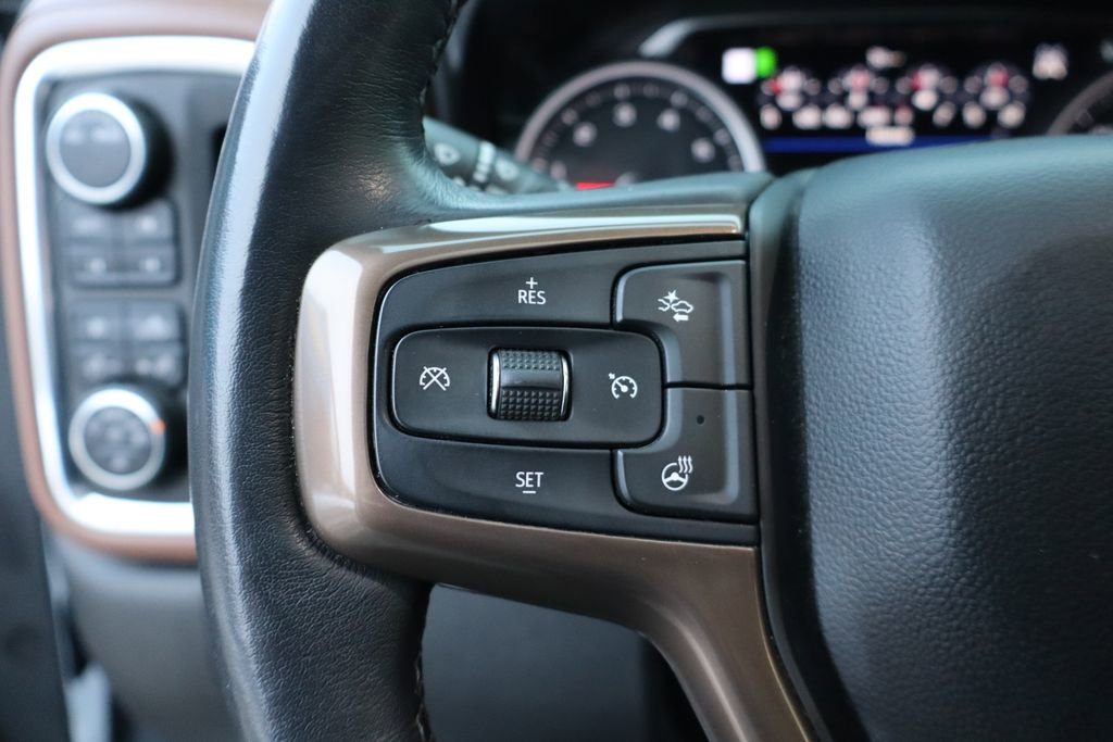 Used 2021 Chevrolet Silverado 2500 High Country w/ Technology Package image 19