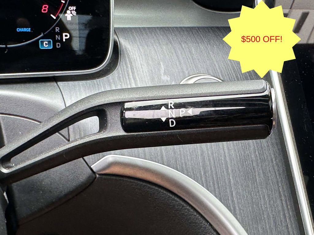 Used 2025 Mercedes-Benz C 300 4MATIC Sedan image 33