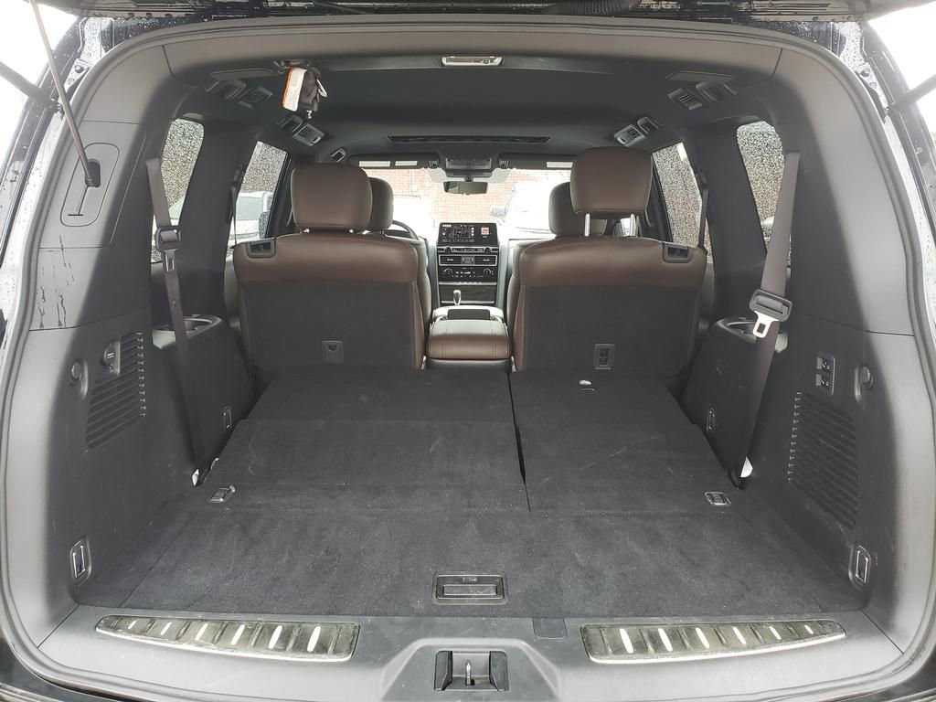 Used 2024 Nissan Armada Platinum w/ Captain's Chairs Package image 8