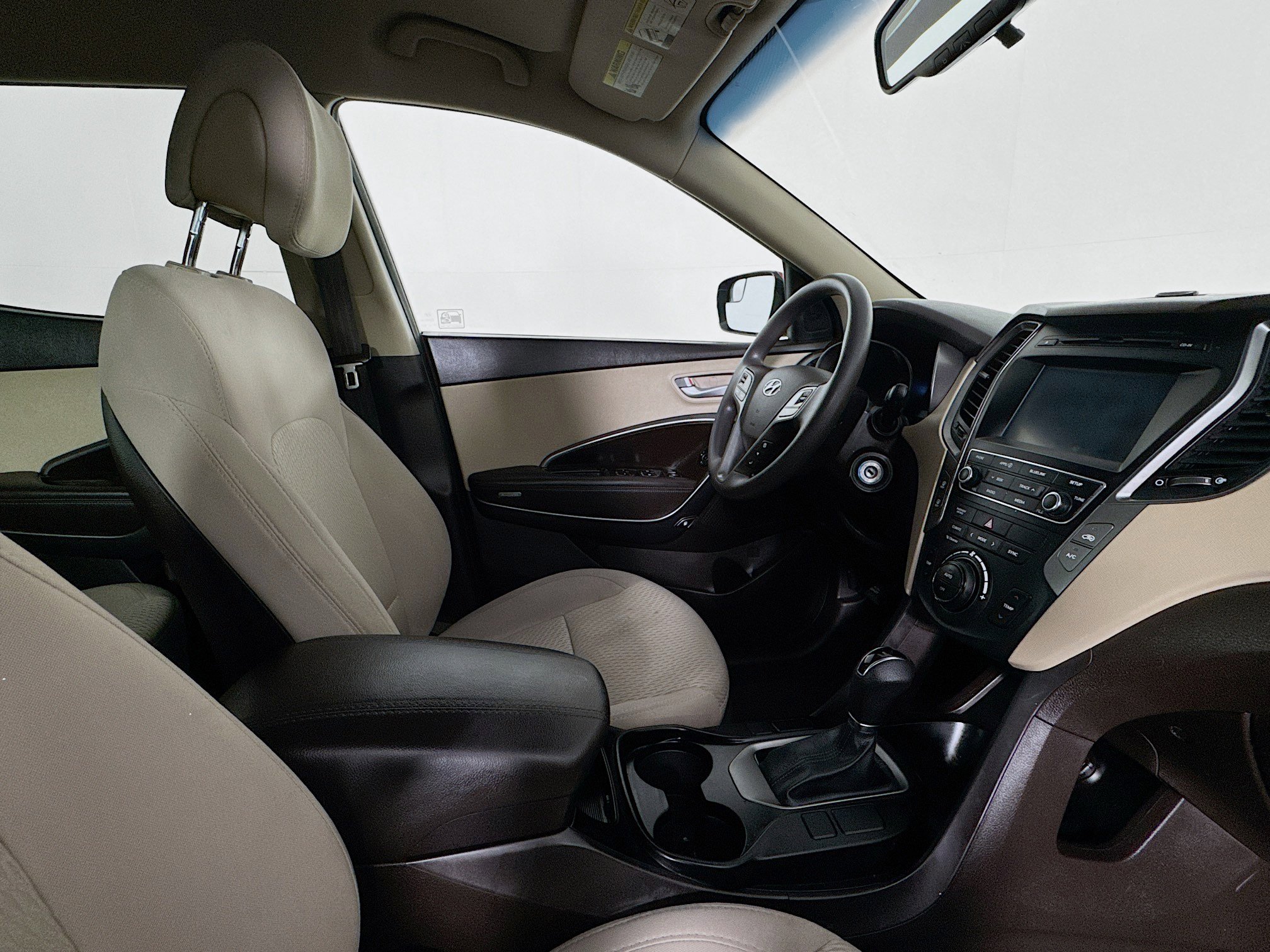 Used 2017 Hyundai Santa Fe Sport image 27