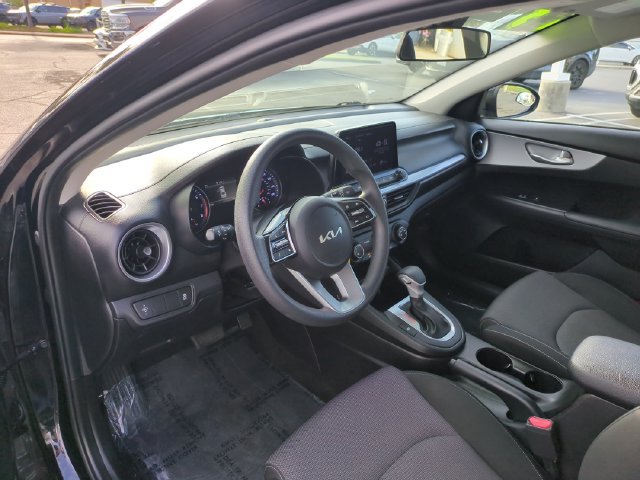 Certified 2023 Kia Forte LXS FWD image 14