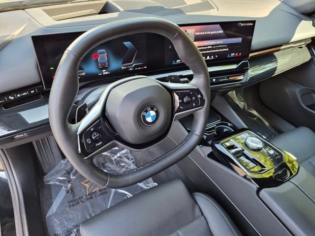 Used 2024 BMW 530i xDrive w/ Premium Package AWD/4WD image 12