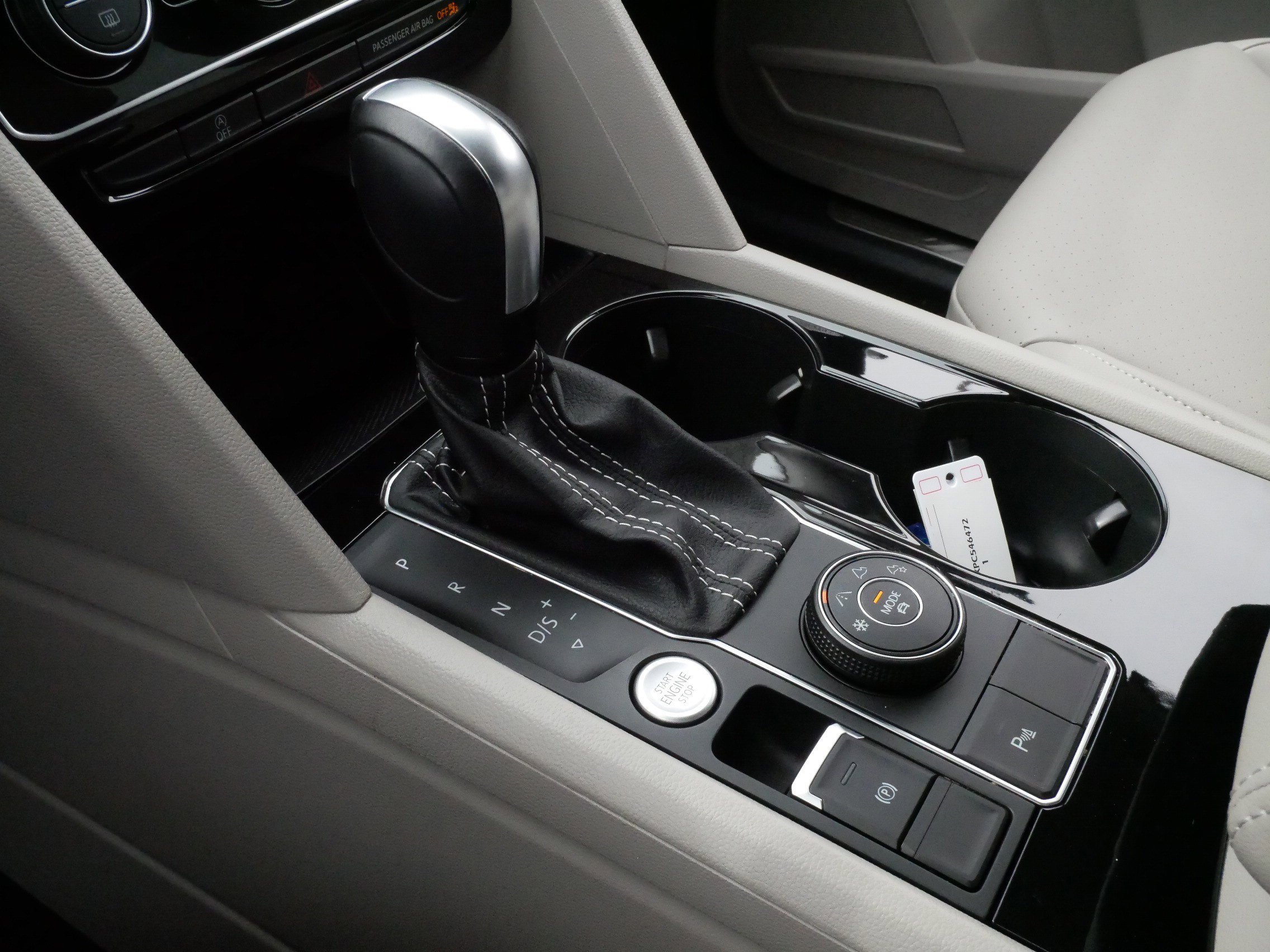 Certified 2023 Volkswagen Atlas SE w/ Panoramic Sunroof Package image 24