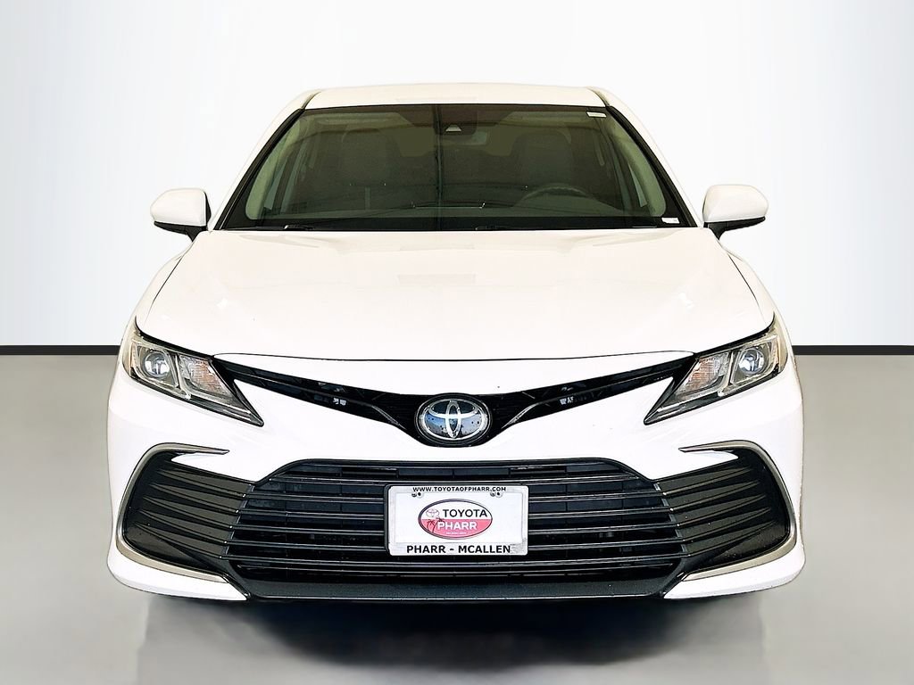 Used 2023 Toyota Camry LE FWD image 2