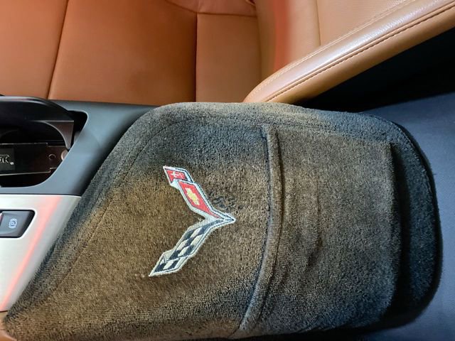 Used 2016 Chevrolet Corvette Z06 w/ 3LZ Preferred Equipment Group image 32