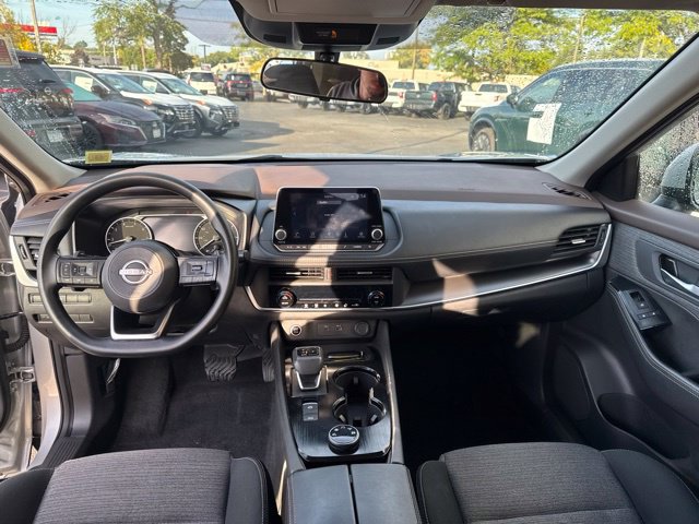 Used 2023 Nissan Rogue SV AWD/4WD image 18