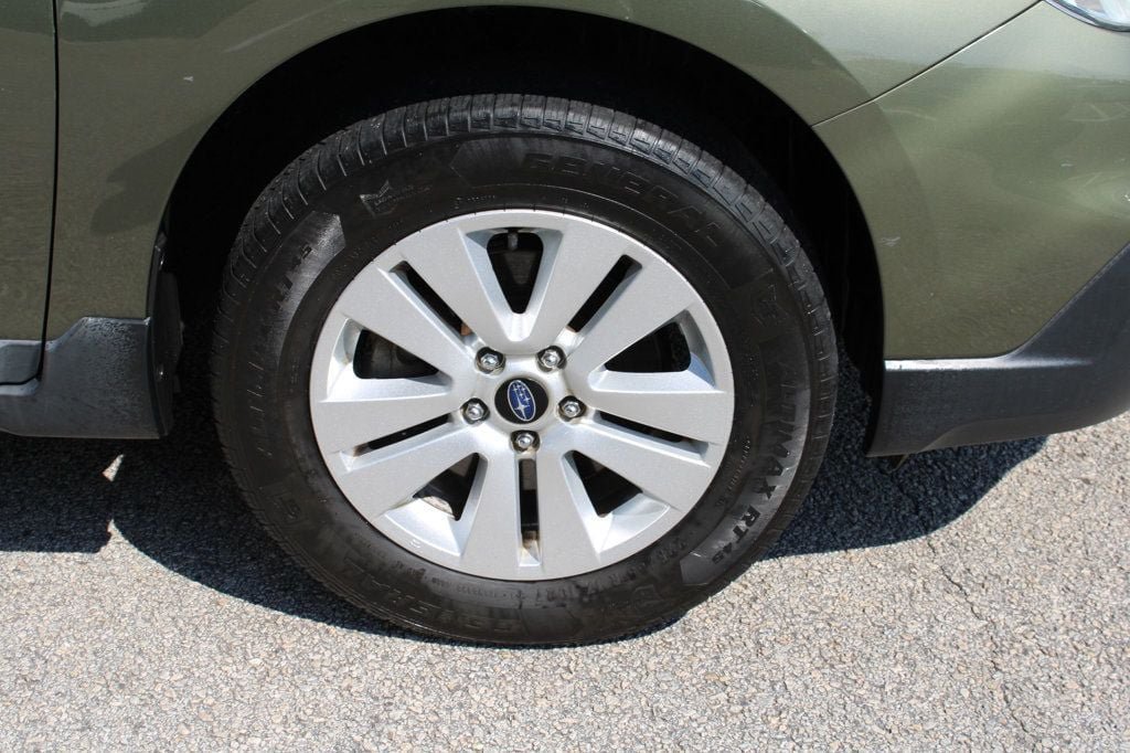 Used 2017 Subaru Outback 2.5i AWD/4WD image 36