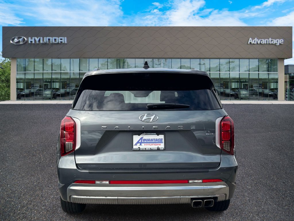 Used 2025 Hyundai Palisade Calligraphy AWD/4WD image 6