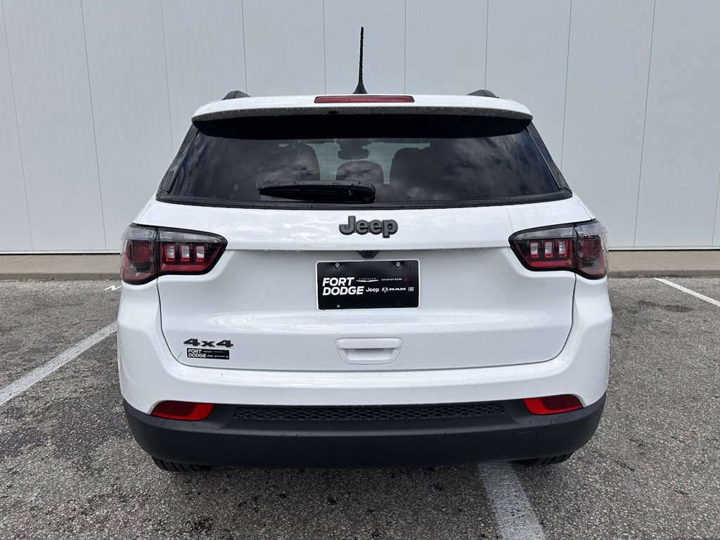 New 2026 Jeep Compass Latitude AWD/4WD image 6