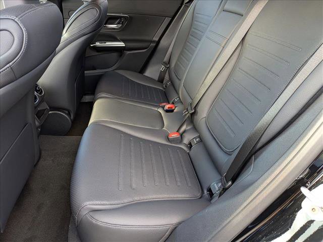 New 2026 Mercedes-Benz GLC 300 image 14