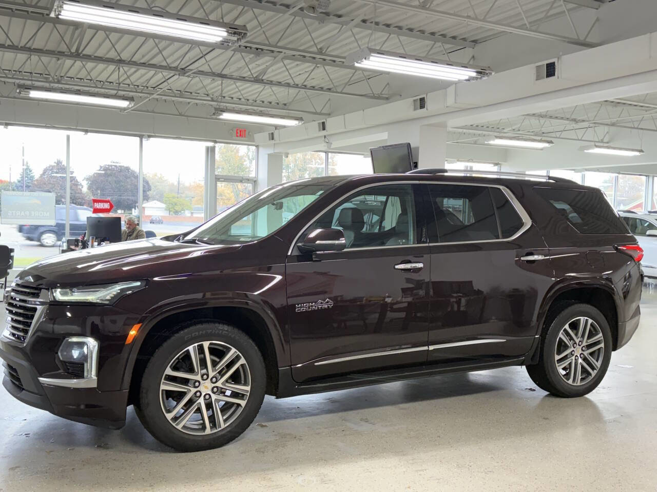 Used 2022 Chevrolet Traverse High Country w/ LPO, Floor Liner Package image 2