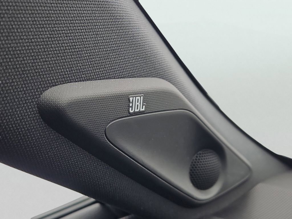 Used 2021 Toyota RAV4 XSE image 21