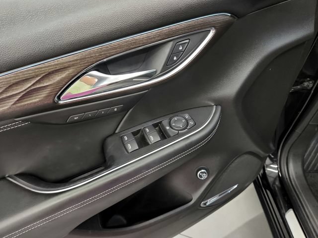 Used 2023 Buick Envision Avenir FWD image 29