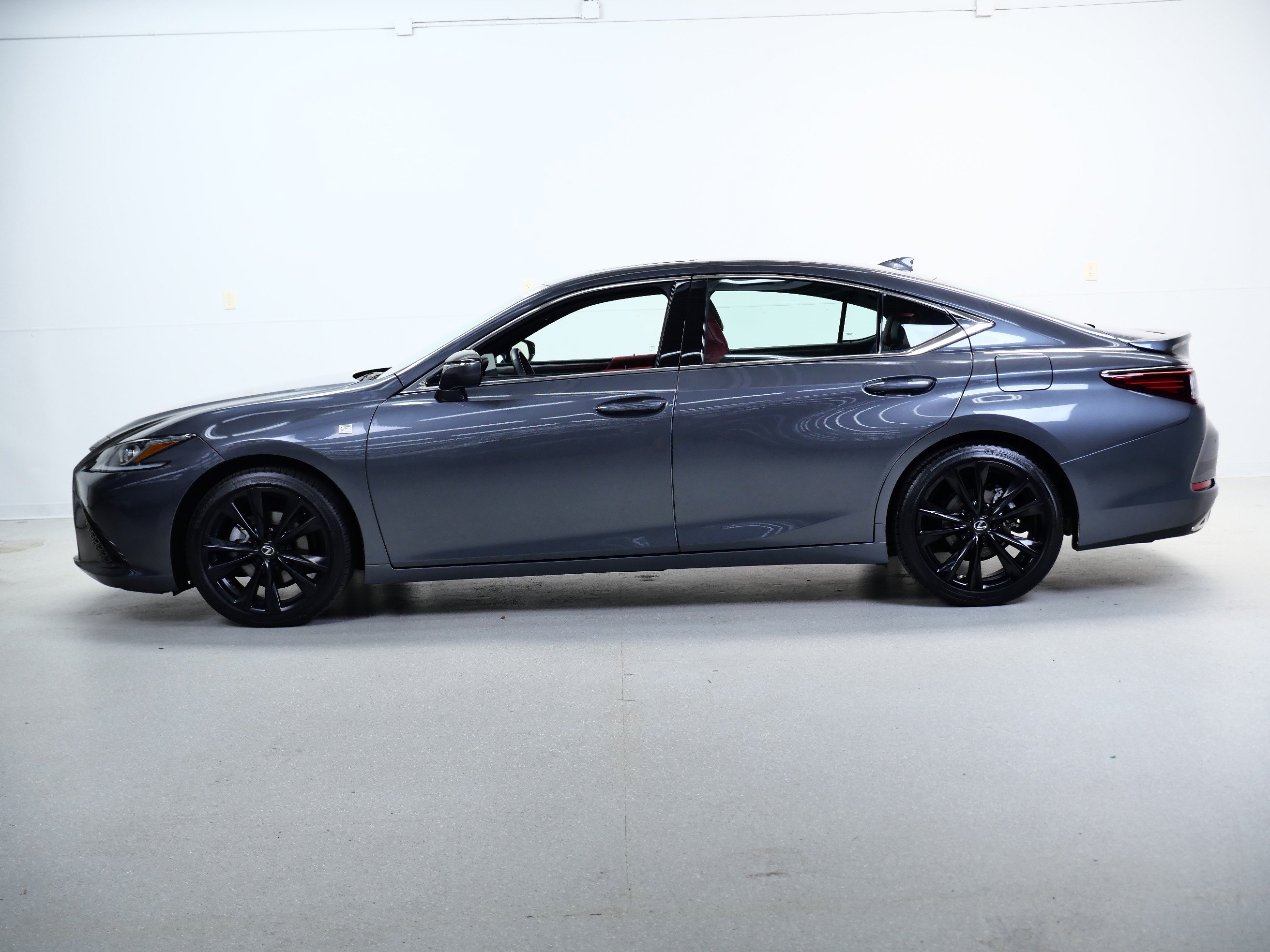 Used 2023 Lexus ES 350 F Sport FWD image 10