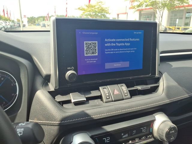 Used 2025 Toyota RAV4 XLE Premium AWD/4WD image 19