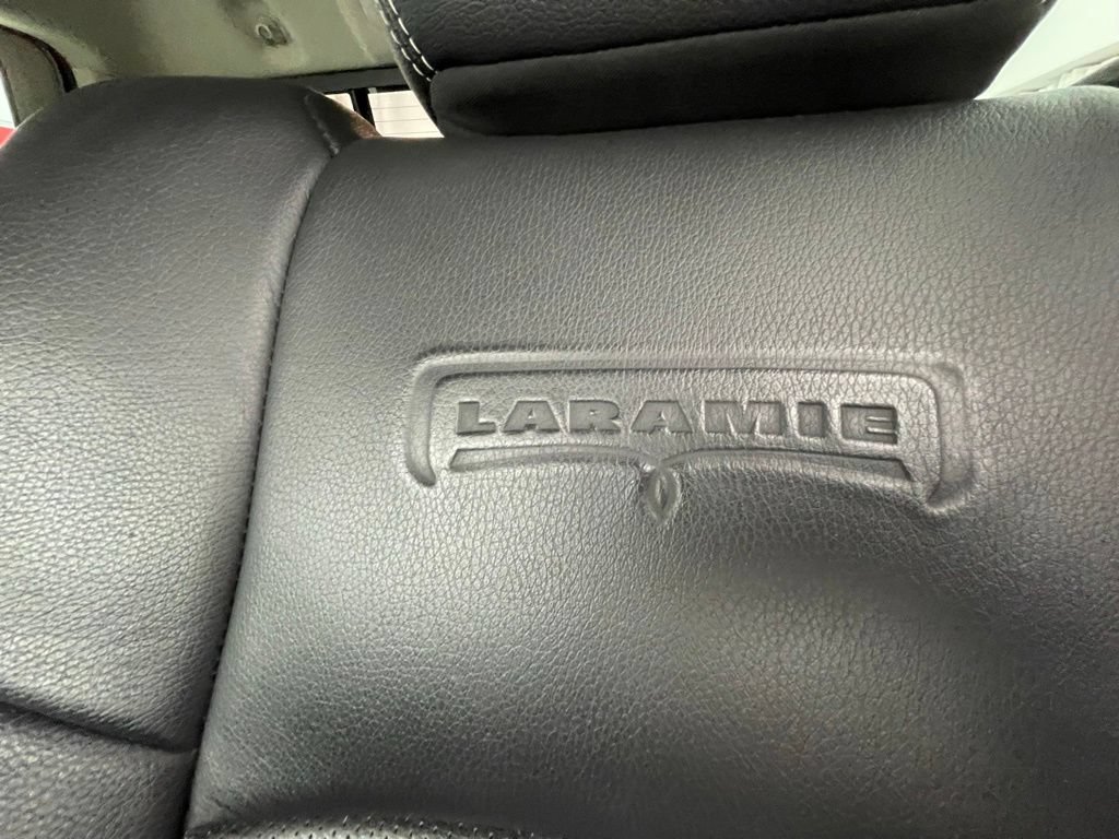 Used 2018 RAM 2500 Laramie w/ Snow Chief Group AWD/4WD image 16