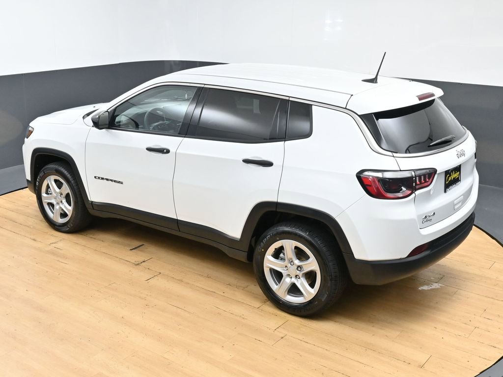 Used 2023 Jeep Compass Sport AWD/4WD image 47
