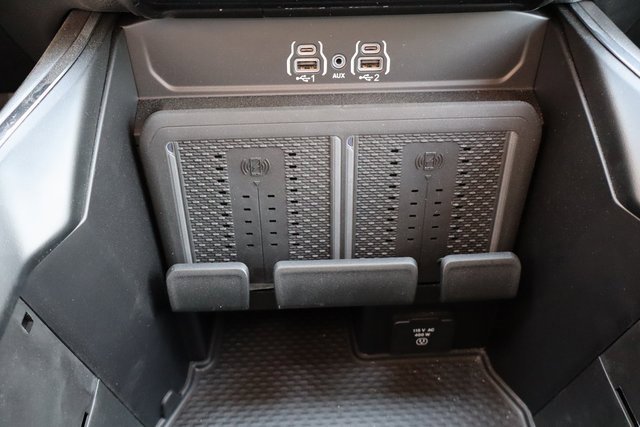 Used 2025 RAM 2500 Laramie image 29