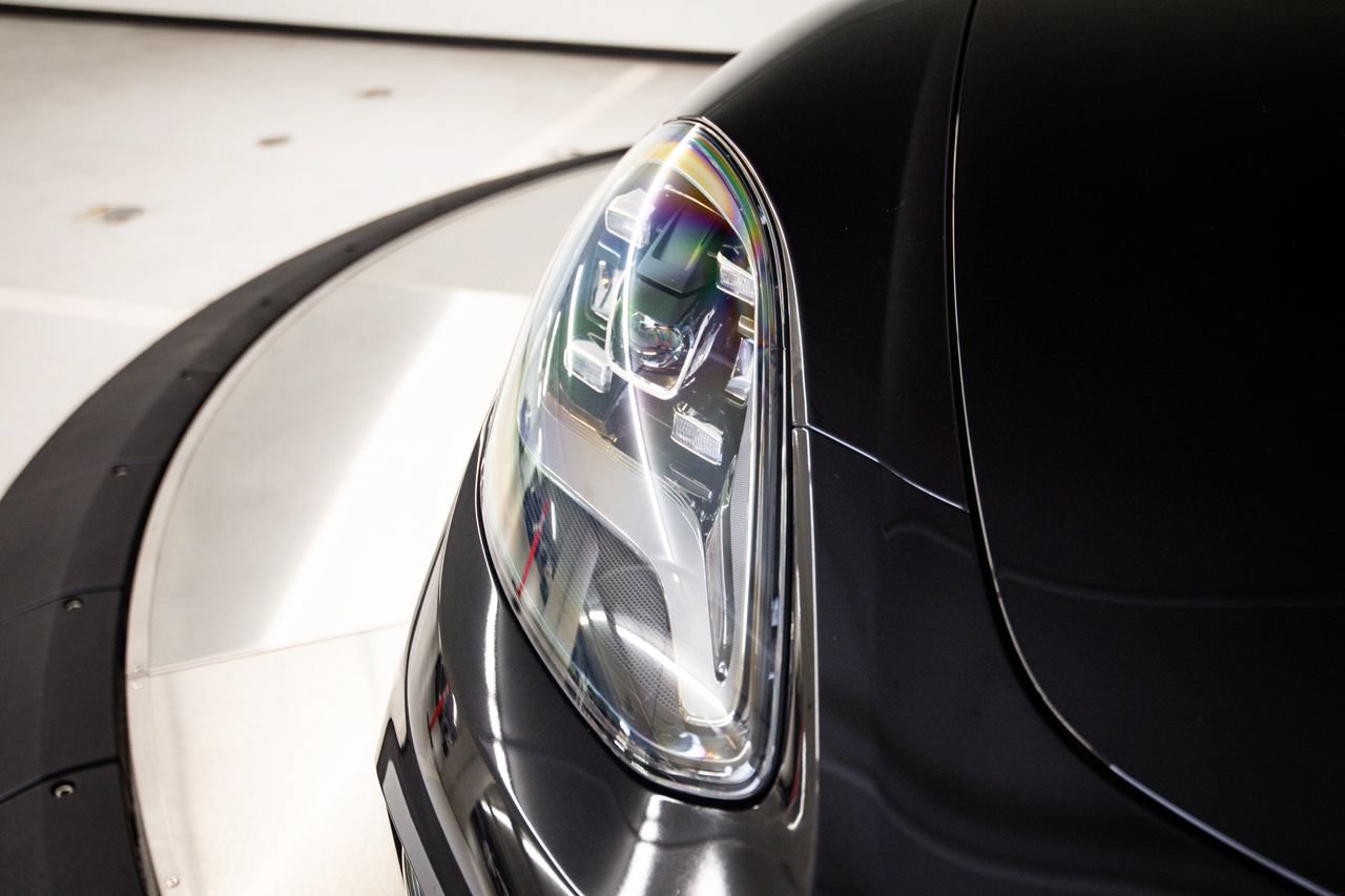 Certified 2023 Porsche Panamera 4 Platinum Edition AWD/4WD image 13
