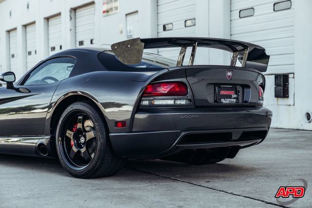 Used 2009 Dodge Viper ACR RWD image 51