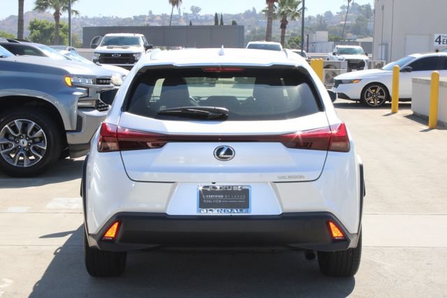 Certified 2025 Lexus UX 300h FWD image 19