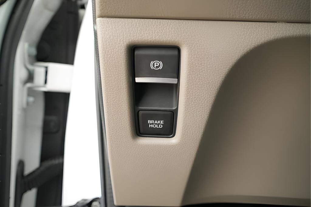 Used 2023 Honda Odyssey Elite image 34