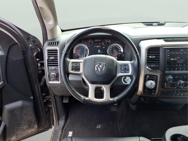 Used 2018 RAM 1500 Laramie AWD/4WD image 13