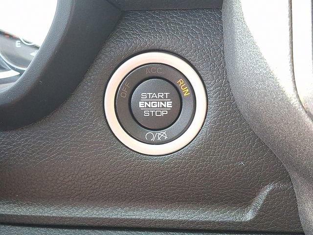 Used 2024 RAM 2500 Tradesman w/ Chrome Appearance Group image 17