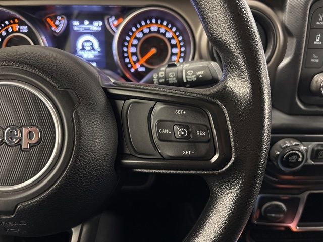 Used 2020 Jeep Wrangler Sport AWD/4WD image 19