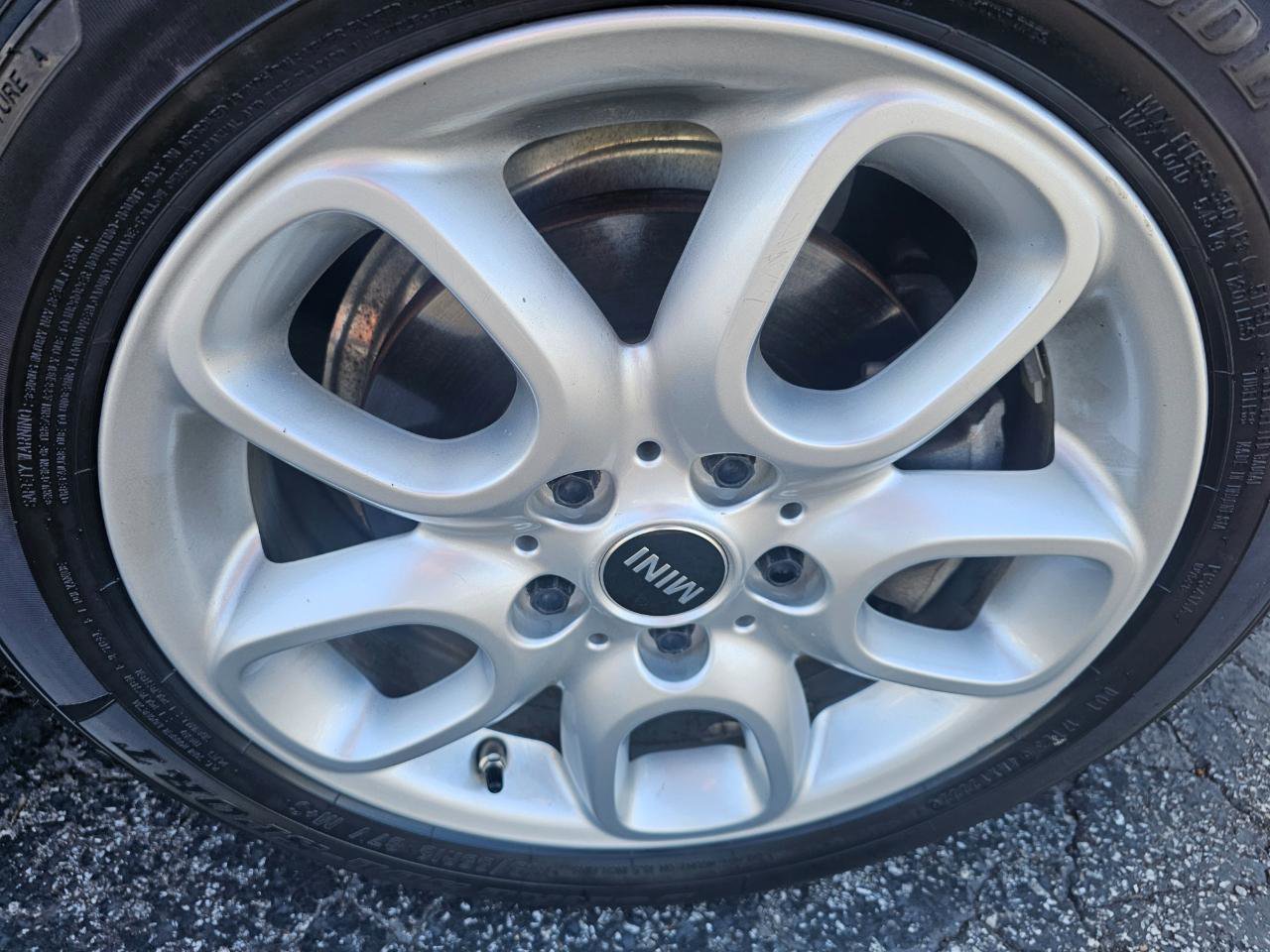 Used 2016 MINI Cooper 4-Door Hardtop FWD image 12