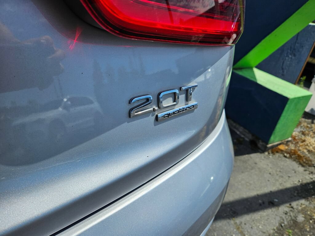 Used 2015 Audi Q3 2.0T Prestige w/ Prestige Package AWD/4WD image 9
