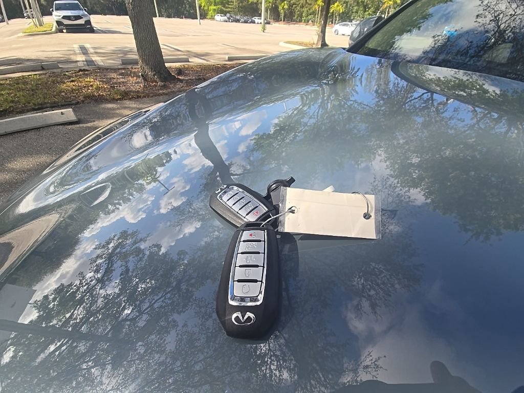 Used 2023 INFINITI QX50 Luxe image 34