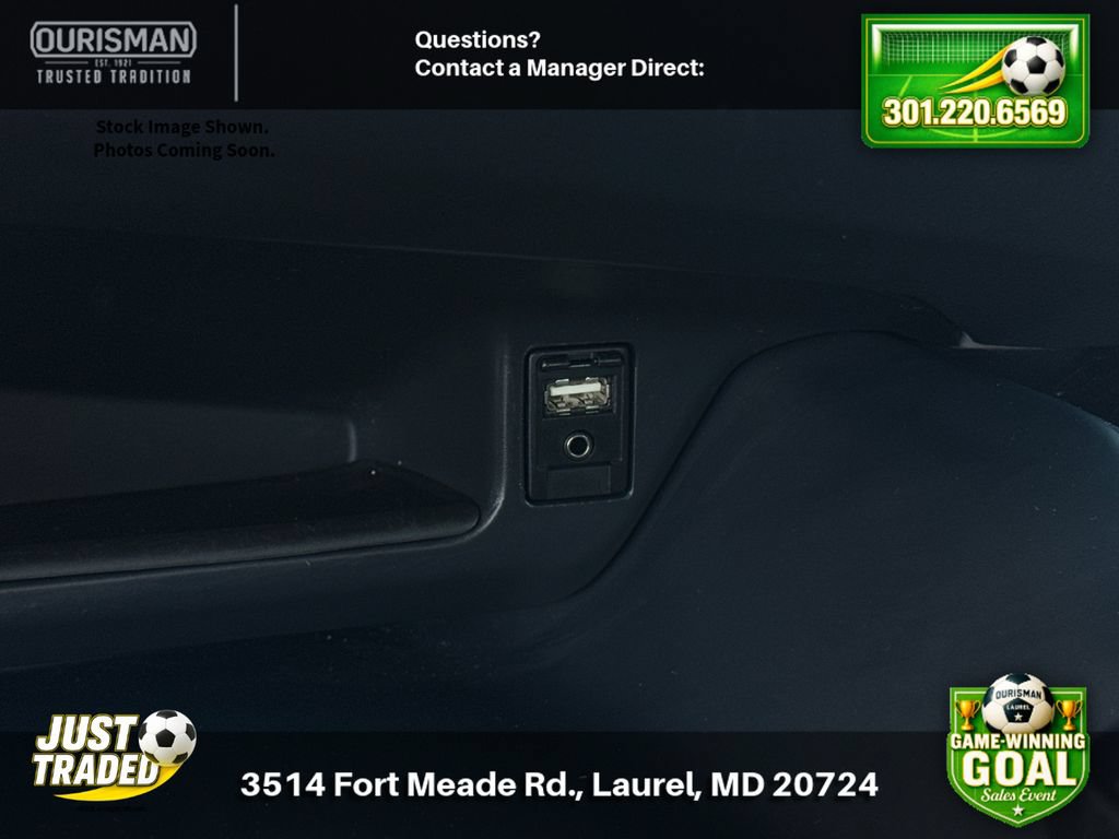 Used 2019 Toyota C-HR LE FWD image 25