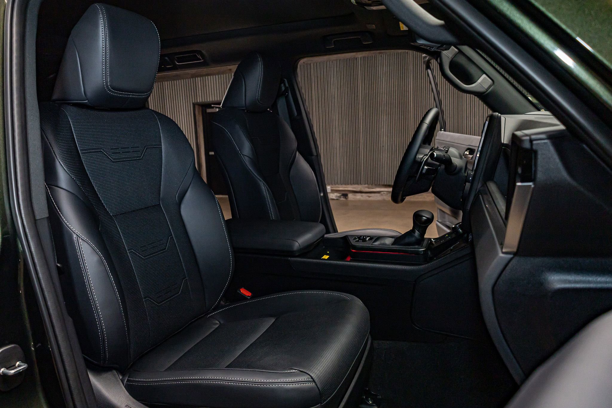 Used 2025 Lexus GX 550 w/ Cold Area Package image 25