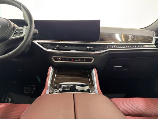 Certified 2024 BMW X6 xDrive40i w/ Executive Package image 35
