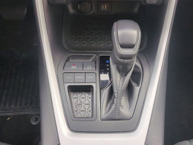 Used 2023 Toyota RAV4 XLE FWD image 20