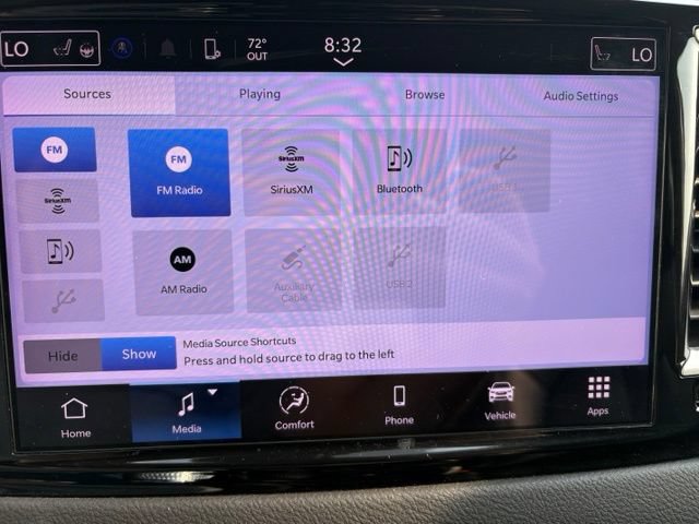 Used 2024 Chrysler Pacifica Touring-L FWD image 7