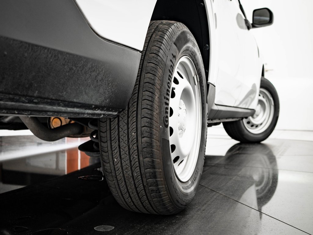 Used 2024 Ford Maverick XL image 47