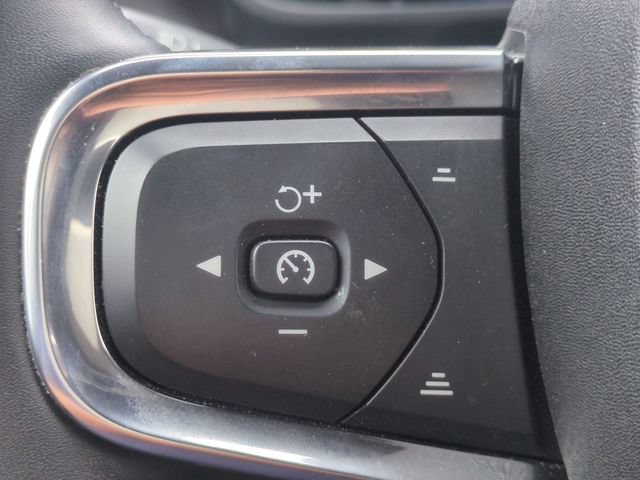 Certified 2023 Volvo XC40 Recharge Plus w/ Protection Package Premier AWD/4WD image 17