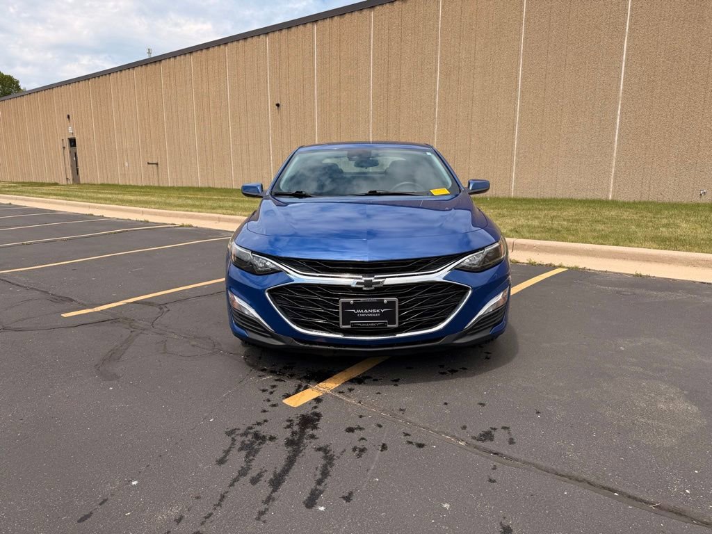 Used 2023 Chevrolet Malibu RS FWD image 5