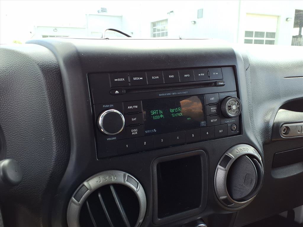 Used 2014 Jeep Wrangler Sport AWD/4WD image 11