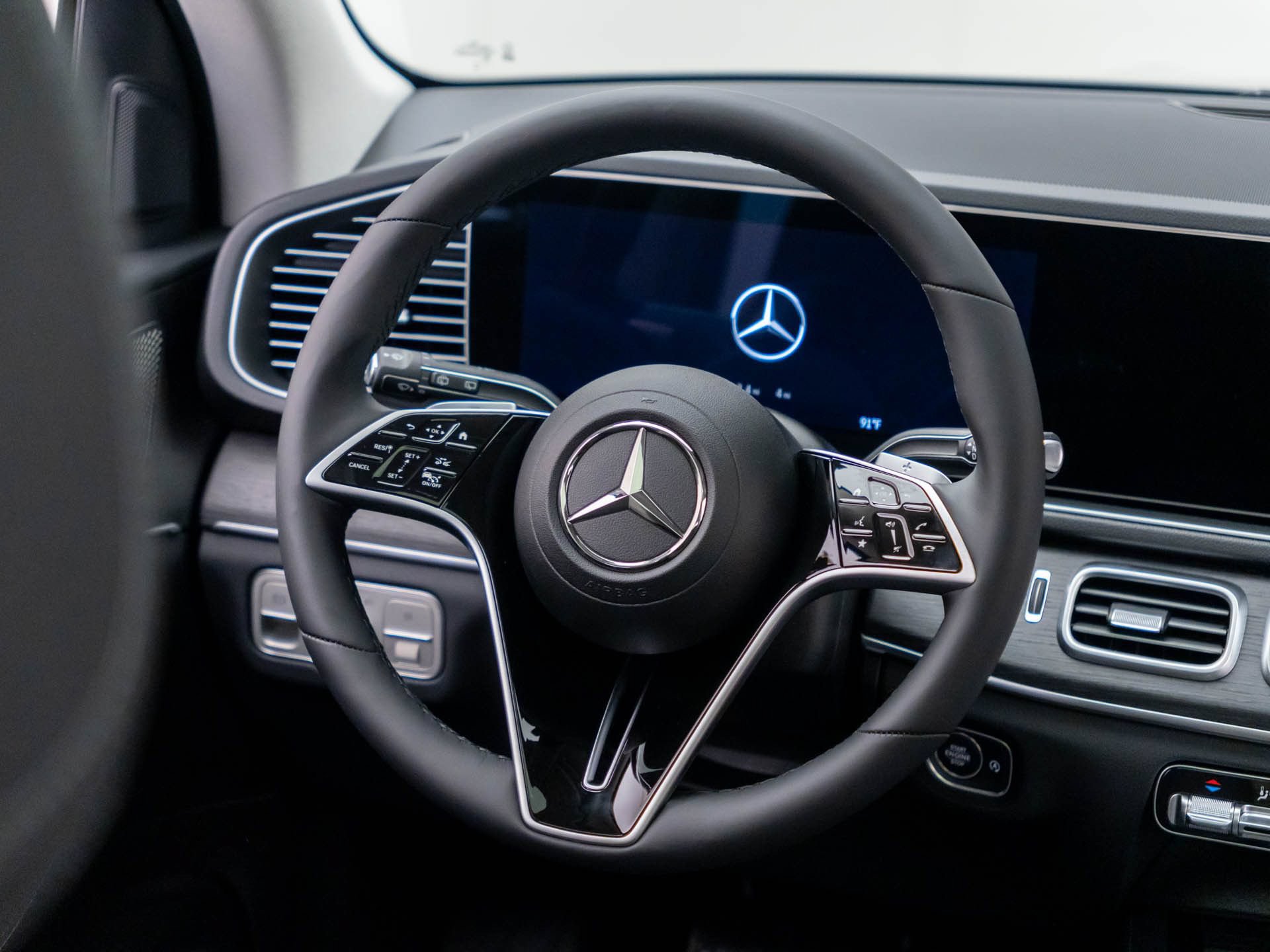 New 2026 Mercedes-Benz GLE 450 4MATIC image 11