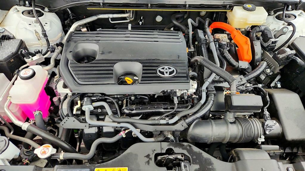 Used 2024 Toyota Crown AWD/4WD image 26
