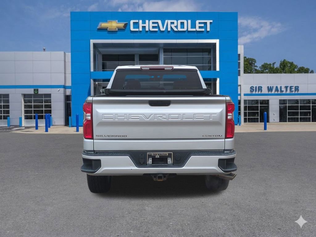 Used 2019 Chevrolet Silverado 1500 Custom w/ Custom Value Package image 5