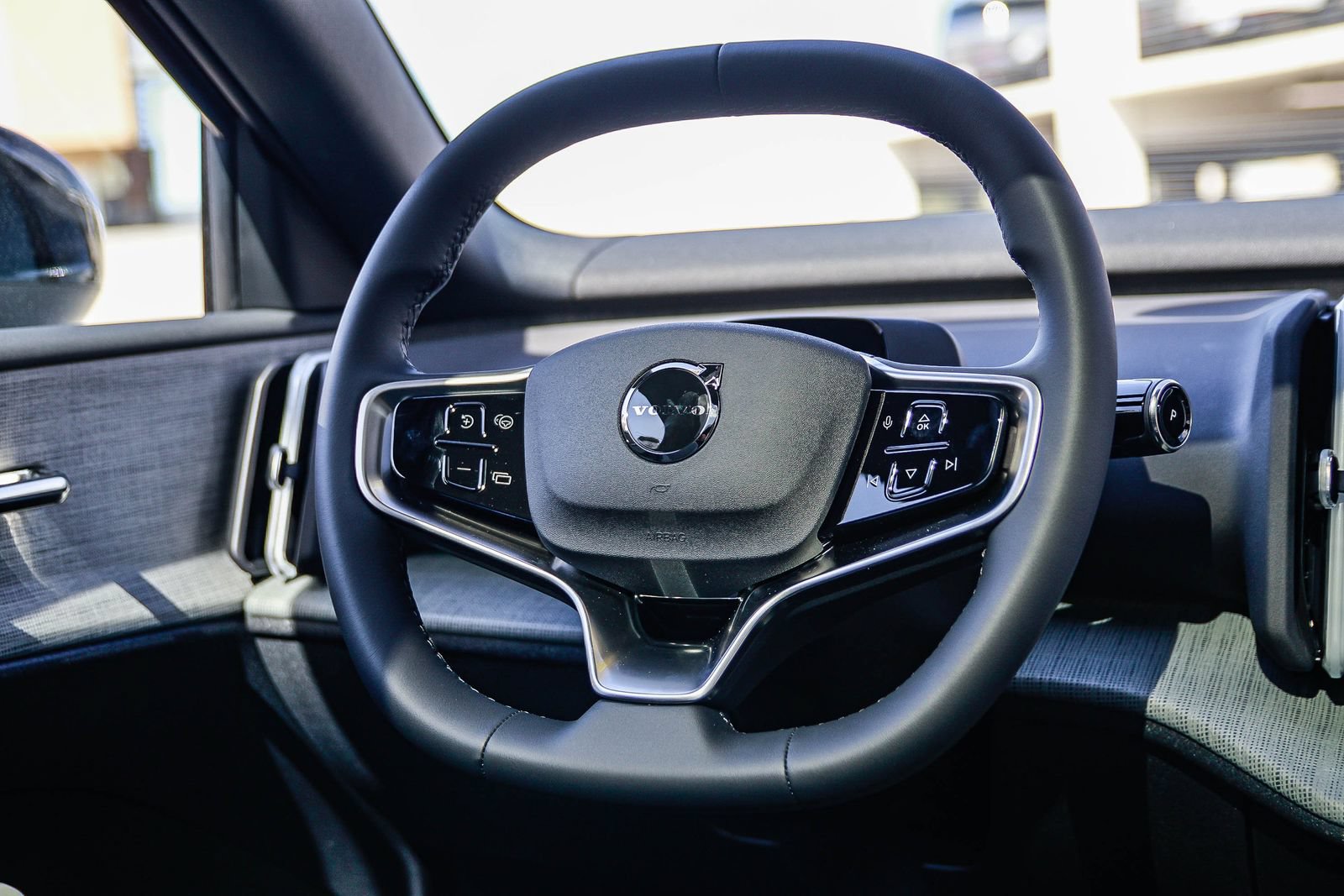 New 2026 Volvo EX30 Ultra AWD/4WD image 15