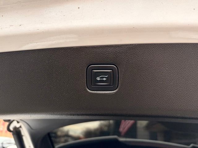 Used 2022 Chevrolet Blazer LT w/ Redline Edition AWD/4WD image 14