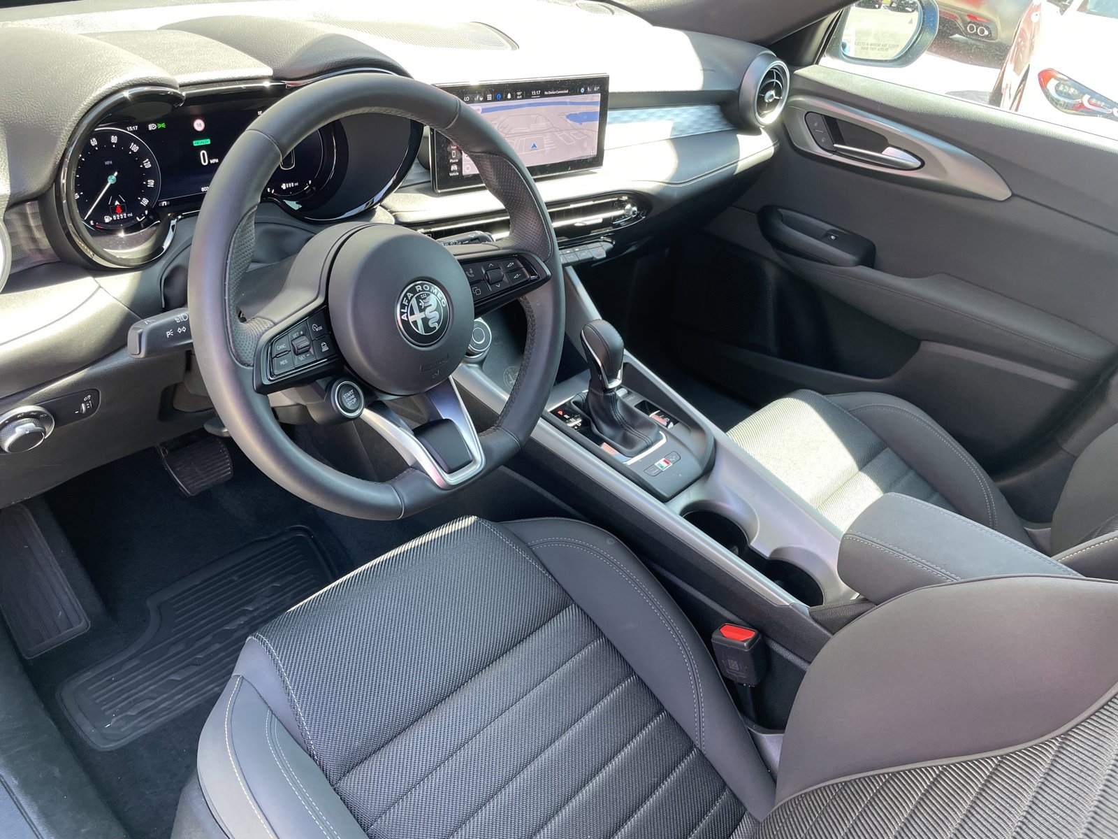 Used 2024 Alfa Romeo Tonale Ti image 15