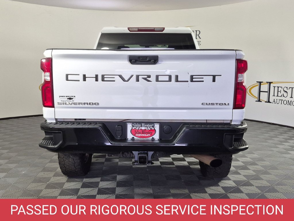 Used 2021 Chevrolet Silverado 2500 Custom w/ Custom Convenience Package AWD/4WD image 5