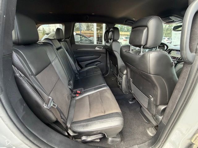 Used 2021 Jeep Grand Cherokee Altitude AWD/4WD image 16